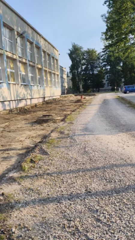 Czytelnik: - Najpierw posiali trawę, potem ją skosili, an koniec wszystko zniszczyli. Urząd Miasta: - To nie tak. Już wyjaśniamy