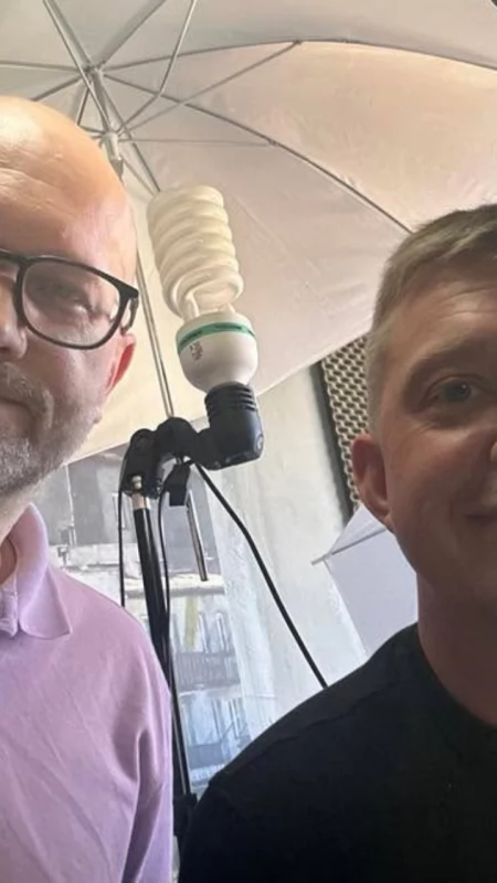 Szarlatani od medycyny i specjalistka od marki, co zdemolowała swoją markę. Jak na jeden tydzień to aż nadto [podcast Dwaj Panowie AA]