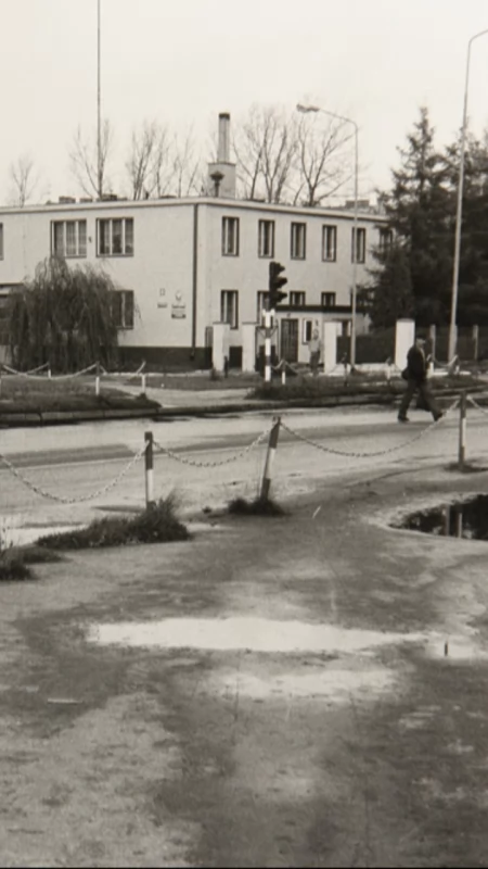 50-letni Stanisław Ch. spowodował wybuch, który oberwał mu rękę, zgruchotał pierś i kaleczył twarz [Historia Gazetą pisana]
