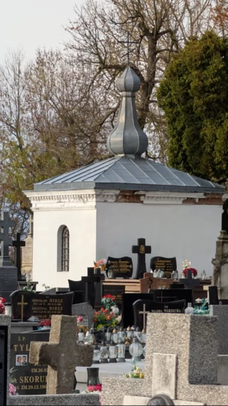Radomszczańskie historie kobiet wracają. Muzeum zaprasza na spacer po Starym cmentarzu