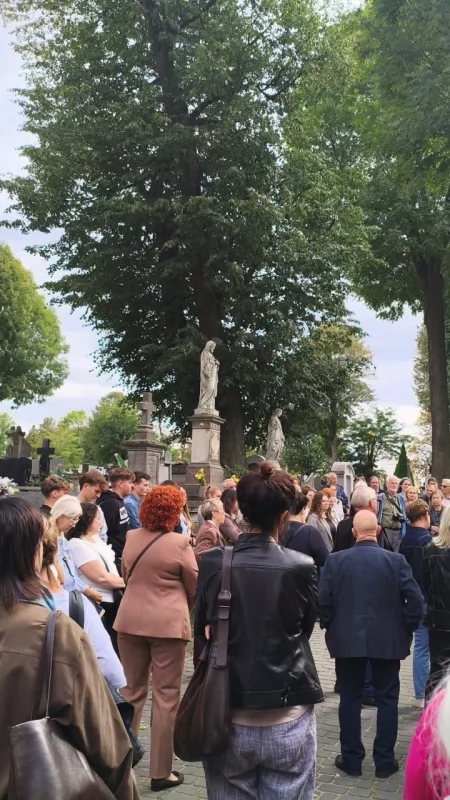 Spacer po Starym Cmentarzu odkrywał historie kobiet z Radomska