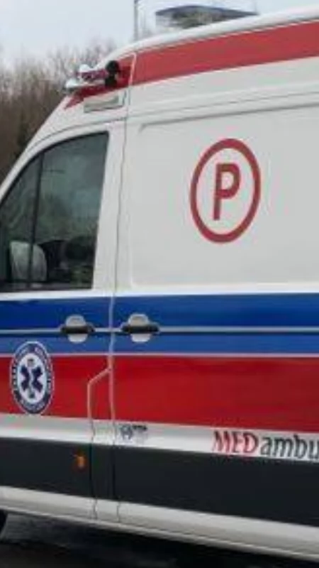 88-letni mężczyzna stracił przytomność. Pierwsi na miejscu byli strażacy