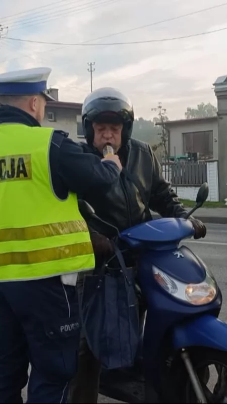 Trzeźwy poranek na Narutowicza był całkowicie trzeźwy. Dmuchało 50 kierujących