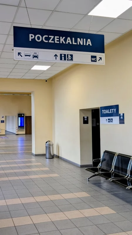 Pani Anna: - Jakie miasto, takie usługi dla podróżnych. Szkoda gadać… POLREGIO odpowiada
