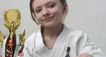 Francesca Mangini, uczennica Czwórki, wywalczyła brąz na Mistrzostwa Europy Kyokushin Karate