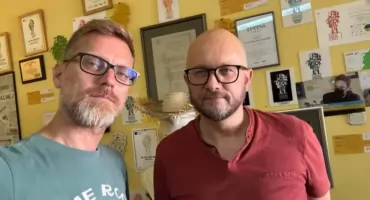 Nadciągnął pył znad Afryki i zaczadził nam głowy. Tego się nie da odusłyszeć [Redakcyjne Kolegium Wyborcze]