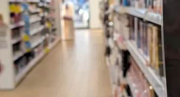 Złapali ją na kradzieży. Urzędniczka wróciła do urzędu do pracy