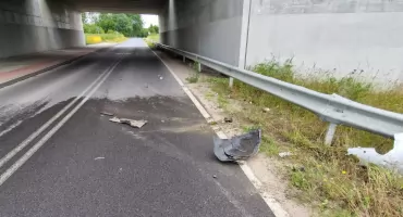 Przyjechał z Elbląga na wesele. Po pijanemu rozbił samochód. Policjantom powiedział, że pokłócił się z dziewczyną 