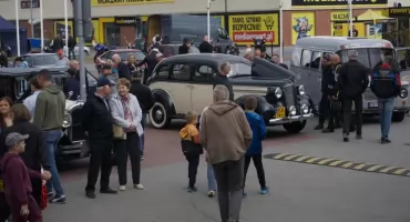 IX Ogólnopolski Zlot Auto-Moto Weteran. Samochód Dariusza Krakowiaka najładniejszy