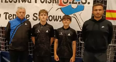 Tenis stołowy. Występy pingpongistów UMLKS-u Radomsko
