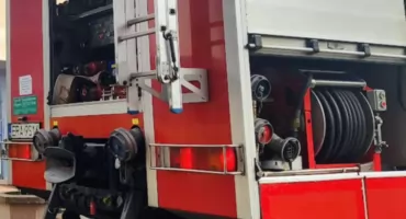 Strażacy wezwani do pożaru w jednym z domów przy ulicy Turystycznej w Przedborzu. Pojechały dwa zastępy