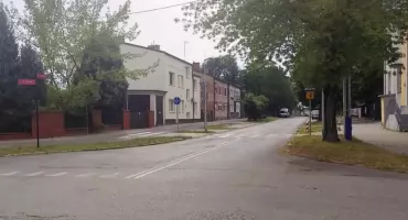 Nowy asfalt, odnowione zjazdy do posesji i chodniki. Umowa na przebudowę ul. Staszica podpisana