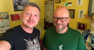 Wyobrażacie sobie, że w powiecie jest liceum, gdzie maturę zdały dwie osoby? Dwie! W liceum! [podcast Dwaj Panowie AA]