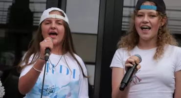 Ahoj muzyczna przygodo! Koncert na podsumowanie warsztatów prowadzonych przez Wiktorię Śliwkowską
