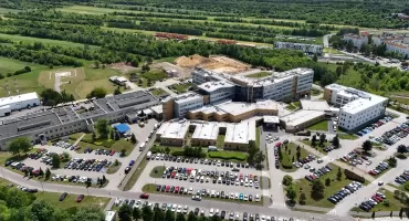 Radomsko coraz mocniejszym punktem  na medycznej mapie regionu. Jak środki z KPO zmieniają przyszłość lokalnej ochrony zdrowia