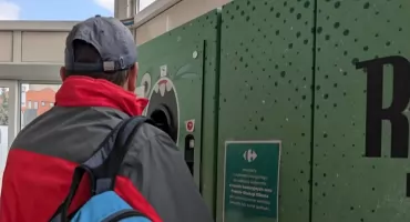 Czytelniczka: - Jeździłam po całym Przedborzu. Nie mogłam zwrócić kaucyjnej butelki. Coś w tym systemie nie działa