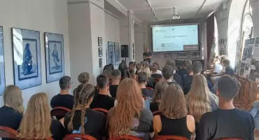Archiwa, genealogia i historia rodzinna. Spotkania dla młodzieży w radomszczańskim muzeum