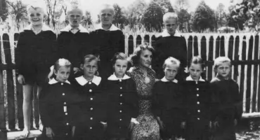 Mieszkańcy Pukarzowa ocalają historię swojej wsi. Zebrano już ponad 300 fotografii i dokumentów