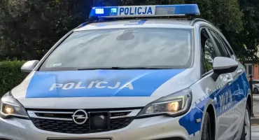 Zderzenie na A1. Kobieta kierująca Toyotą doprowadziła do zderzenia z DAF-em