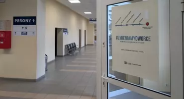 Czytelniczka: - Z dworca PKP zniknął biletomat. Jakie miasto, takie usługi dla mieszkańców