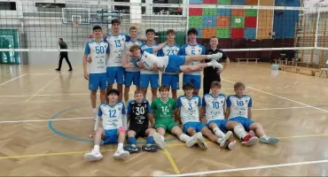 Juniorzy wygrywają na wyjeździe