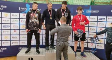 Radomszczanin na podium Mistrzostw Polski w zapasach