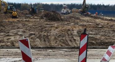 Nowy inwestor w radomszczańskiej strefie. Trwa budowa odcinka ulicy Stolarzy